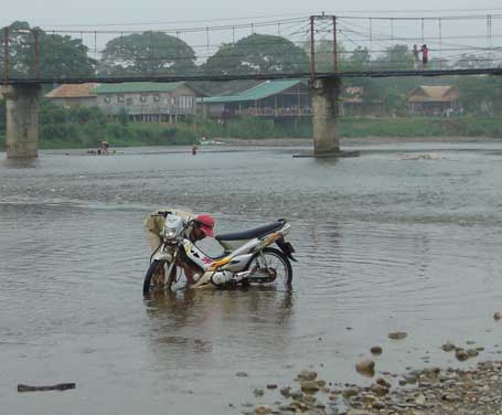 river_bike_wash